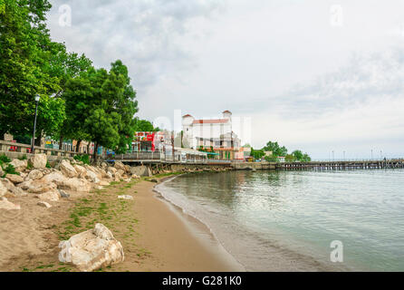 Rive de Balchik, station balnéaire et ville côtière romantique au bord de la mer Noire, Bulgarie Banque D'Images