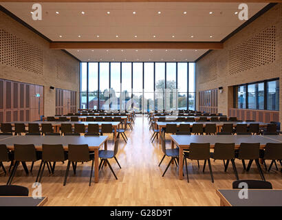 Salle à manger vide. La Grange, Sutton Bonington Campus, Nottingham, Royaume-Uni. Architecte : Faire Ltd, 2015. Banque D'Images