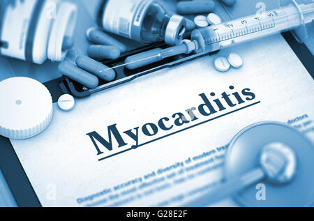 La myocardite, concept médical avec des comprimés, des injections et d'une seringue. Le diagnostic de myocardite, Medical Concept. Composition de Medicame Banque D'Images