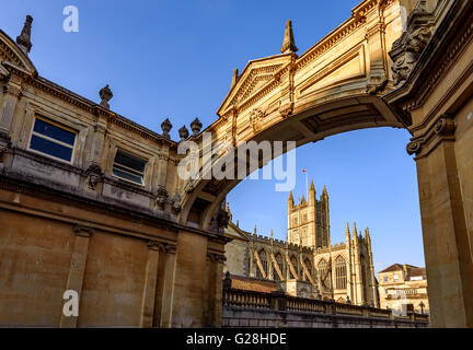 La Cathédrale historique de la ville de Bath Bath, Royaume-Uni Banque D'Images