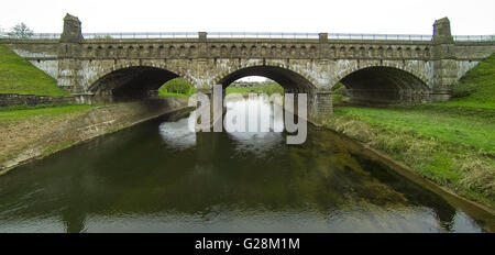 Vue aérienne, ancien ride, la construction d'un pont, de l'eau pont sur la lèvre, canal désaffecté, Lippeauen flux flux Lippe, conservation, Banque D'Images