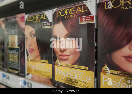 Produits capillaires L'Oréal, Rite Aid Pharmacie dans Grand Central Terminal, NEW YORK Banque D'Images