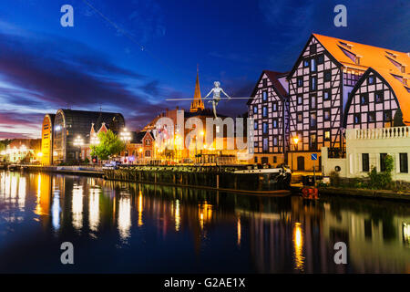 Architecture de Bydgoszcz le long de la rivière Brda, Bydgoszcz, Pologne Cujavie-poméranie Banque D'Images