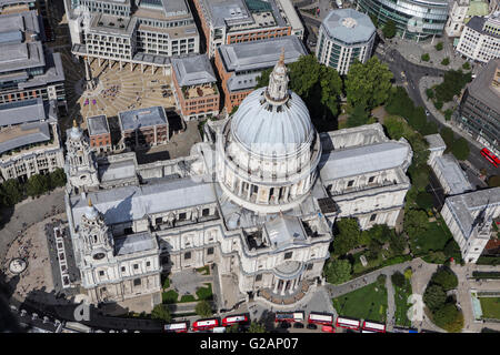 Une vue aérienne de la Cathédrale St Paul, à Londres Banque D'Images
