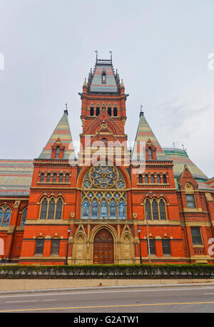 Transept de Memorial Hall de l'Université de Harvard à Cambridge, Massachusetts, Etats-Unis. Banque D'Images