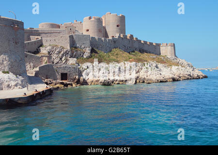 Forteresse sur la côte de la mer. Chateau d'If, Marseille, France, 24-06-2015 Banque D'Images