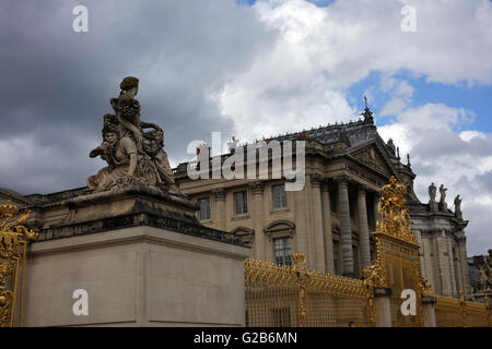 Le château de Versailles - vue Externe à partir de la rue Pierre de Nohlac - Versailles - Yvelines - France Banque D'Images