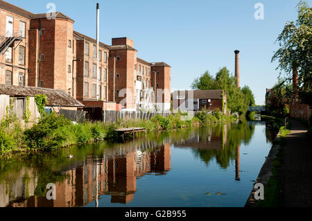 Harrington Mills et Canal Erewash, Long Eaton, Derbyshire, Angleterre, RU Banque D'Images