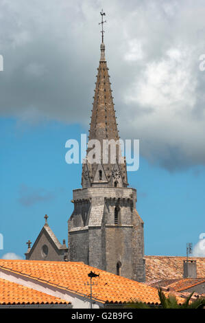 L'église paroissiale Notre Dame de l'Assomption, Clocher, Sainte Marie, île de Ré, Charentes Maritime, France Banque D'Images