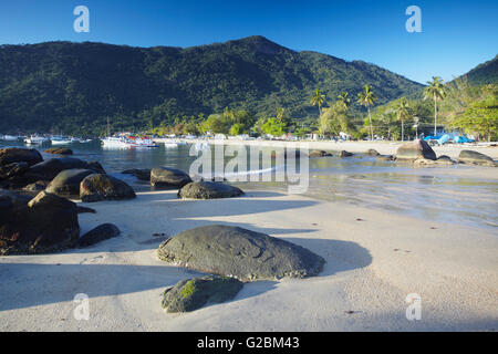 Vila do Abraao, Ilha Grande, l'État de Rio de Janeiro, Brésil Banque D'Images