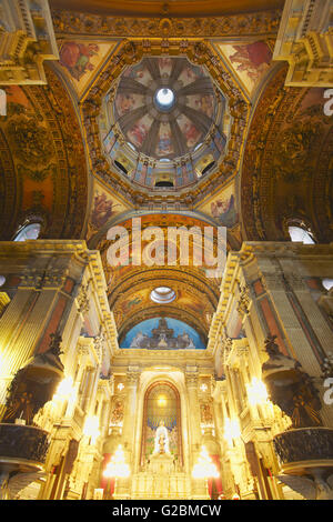 Intérieur de l'église Notre Dame de Candelaria, Centro, Rio de Janeiro, Brésil Banque D'Images