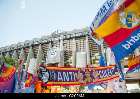 Santiago Bernabeu Stadium environs avant le match de football Real Madrid-barcelone. Madrid, Espagne. Banque D'Images