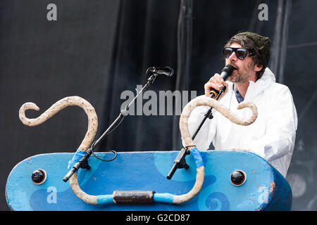 Super Furry Animals soutenir Manic Street Preachers au Liberty Stadium, Swansea. 28 mai 2016. Sur la photo : Gruff Rhys Banque D'Images