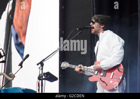 Super Furry Animals soutenir Manic Street Preachers au Liberty Stadium, Swansea. 28 mai 2016. Sur la photo : Gruff Rhys Banque D'Images