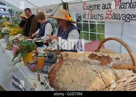 Bruxelles, Belgique. 28 mai, 2016. Les boulangers belges participer à la fête du pain qui a eu lieu au coeur de quartier européen de Bruxelles, capitale de la Belgique, le 28 mai 2016. © Wang Xiaojun/Xinhua/Alamy Live News Banque D'Images