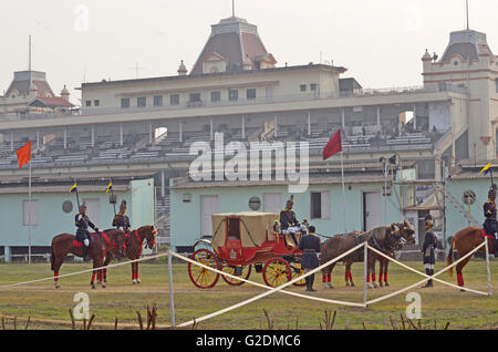 Affichage par l'armée indienne au cours de Vijay Divas, pour commémorer la victoire historique et décisif sur le Pakistan, Kolkata, Inde Banque D'Images