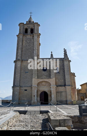 Vue de la façade de l'église majeure dans la Fortaleza de La Mota, Espagne Banque D'Images