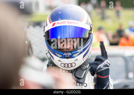 Lydden Hill, Kent, UK. 29 mai, 2016. Mattias Ekstrom pilote de Rallycross (SWE) et EKS (SWE) célèbre sa victoire du championnat du monde des voitures de sport à Lydden Hill Circuit (Photo par Gergo Toth / Alamy Live News) Banque D'Images