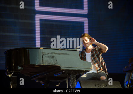 Lisbonne, Portugal. 28 mai, 2016. 1er concert de la dernière journée de Rock in Rio 2016 avec Charlie le Puth. Le 28 mai 2009 Lisbonne, Portugal. Credit : Gonçalo Silva/Alamy Live News Banque D'Images