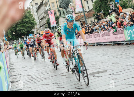 Torino, Italie, 29 mai 2016. Jakob Fuglsang de Astana vu en action lors de la dernière phase (Torino) du Giro d'Italia 2016. Gonzales : Crédit photo - Alberto Grasso. Banque D'Images