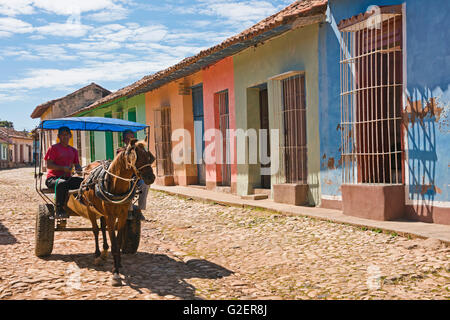 Street view horizontale à Trinidad, Cuba. Banque D'Images