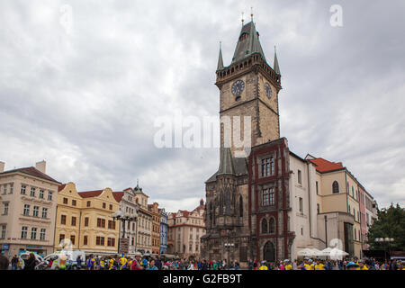 Prague, République tchèque - Le 22 juillet 2012 : l'Ancien hôtel de ville avec l'horloge astronomique. Old Town Square, Prague, République tchèque . Editoria Banque D'Images