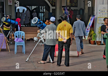 Masjid Terapung, la mosquée flottante, Pulau Pinang, Malaisie Banque D'Images