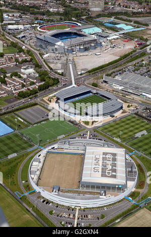 Vue aérienne de Manchester City Football Academy, Etihad Stadium et Centre régional de Manchester, Royaume-Uni Banque D'Images