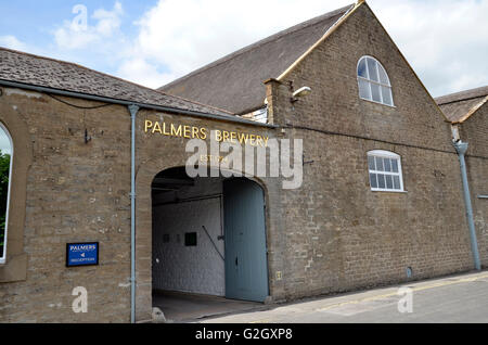 L'entrée de Palmer's Brewery à West Bay, Bridport, Dorset. Banque D'Images