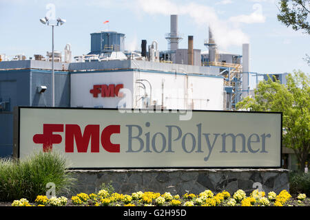 Un logo affiche à l'extérieur d'une FMC Corporation usine biopolymère à Newark, Delaware le 8 mai 2016. Banque D'Images