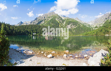 Vue panoramique pittoresque de Popradske Pleso, Tatras, Slovaquie Banque D'Images