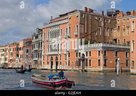 Le Grand Canal Venise palazzi Banque D'Images