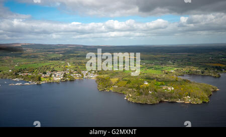 Vue aérienne, Marina de Mountshannon, paradis de la voile, le lac Derg Lough Derg, sur la rivière Shannon, dans le comté de Clare, Clare, Irlande, Banque D'Images