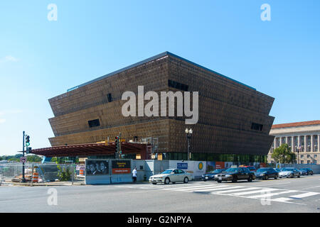 Washington DC, vers août 2015 : Le National Museum of African American History and Culture (NMAAHC) est en construction. Banque D'Images