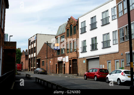 Dans les bâtiments de l'usine : Street, quartier des armes à feu, Birmingham, UK Banque D'Images