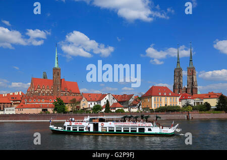 Voir l'ensemble de la promenade de la rivière Odra Kathedral island, Wroclaw, Silésie, Pologne, Europe Banque D'Images