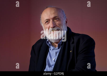 Carlo Petrini Président et fondateur du mouvement Slow Food Banque D'Images