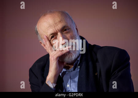 Carlo Petrini Président et fondateur du mouvement Slow Food Banque D'Images