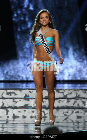 Las Vegas, NV, USA. 1er juin 2016. 01 juin 2016 - Las Vegas, Nevada - Miss California, Tiffany Ann Teixeira. 2016 Concours de Miss USA à l'épreuve préliminaire T-Mobile Arena. Crédit photo : MJT/AdMedia : Crédit Mjt/AdMedia/ZUMA/Alamy Fil Live News Banque D'Images