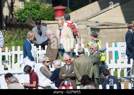 Shepton Mallet, Royaume-Uni. 2 juin, 2016. Michael Eavis a la baignoire et West Show 2016. James Thomas/Alamy Live News Banque D'Images