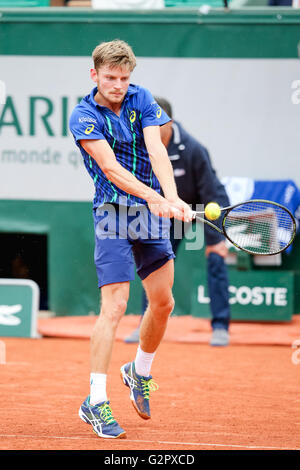 Paris, France. 2 juin, 2016. David Goffin (BEL) Tennis : David Goffin de Belgique durant la masculin quart de finale du tournoi de tennis contre Dominic Thiem de l'Autriche à la Roland Garros à Paris, France . Credit : AFLO/Alamy Live News Banque D'Images