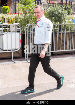 Monaco, France, 27 mai 2016 : Paddy Lowe, ingénieur de course automobile et directeur exécutif de l'écurie de Formule 1 Mercedes. Banque D'Images