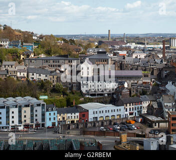 Portrait de l'ouest avec le contexte de la ville. Sainte Angela's College Cork, Cork, Irlande. Architecte : O'Donnell et Tuomey, 2016. Banque D'Images