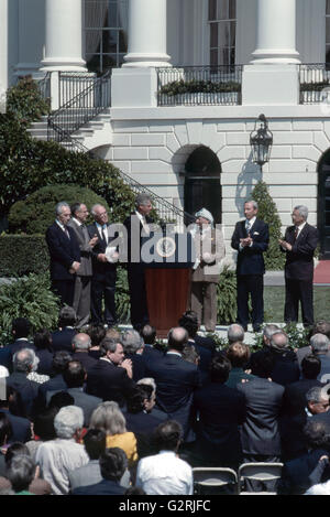 Washington, DC., USA, 13 Septembre, 1993 La signature de la Déclaration de principes à la White House Crédit : Mark Reinstein Banque D'Images