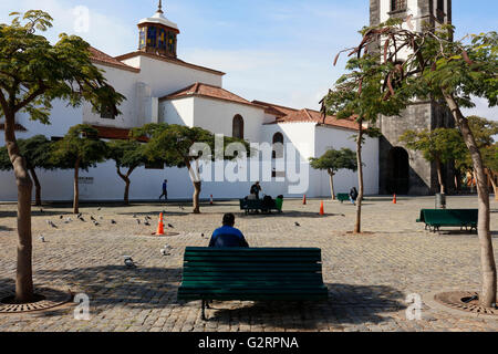 Iglesia de Nuestra Señora de la Concepción sur la Plaza de la Iglesia, Santa Cruz de Tenerife, date de 1498, restaurée par la suite. Banque D'Images