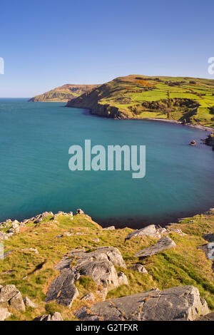 Vue de Torr Head sur la côte de Causeway de l'Irlande du Nord lors d'une journée ensoleillée. Banque D'Images