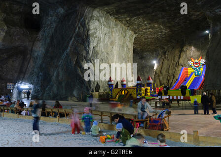 Ancienne mine de sel , aujourd'hui, le traitement des maladies respiratoires et une attraction touristique, la Roumanie, la Transylvanie, la Transylvanie, Sieb Banque D'Images