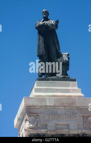 Espagne, Andalousie, Cadix, Statue de Segismundo Moret, homme politique et écrivain. Banque D'Images