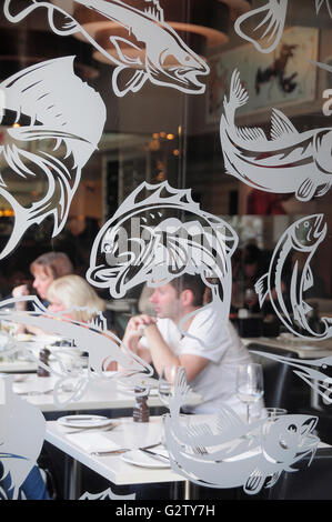 L'Écosse, Glasgow, ville marchande, café Gandolfi restaurant de poissons, Albion Street. Banque D'Images