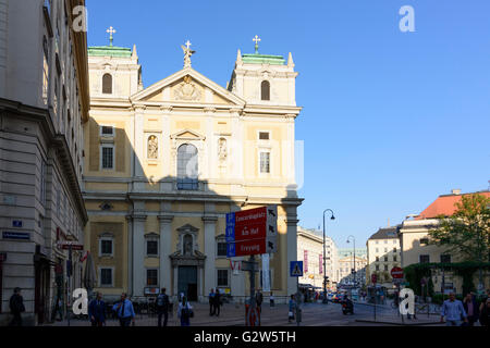 Freyung Schottenkirche carrés ( Basilique Notre Dame de l'Ecossais ), l'Autriche, Vienne, Wien Banque D'Images